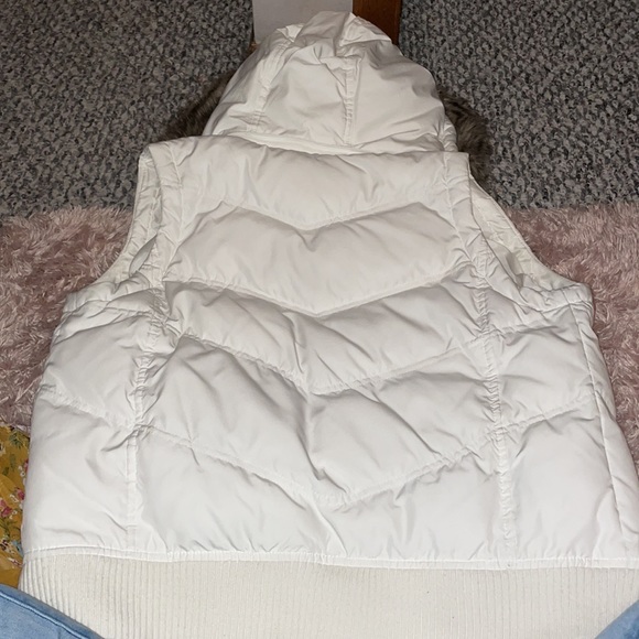 Gap - Picture 2 of 4